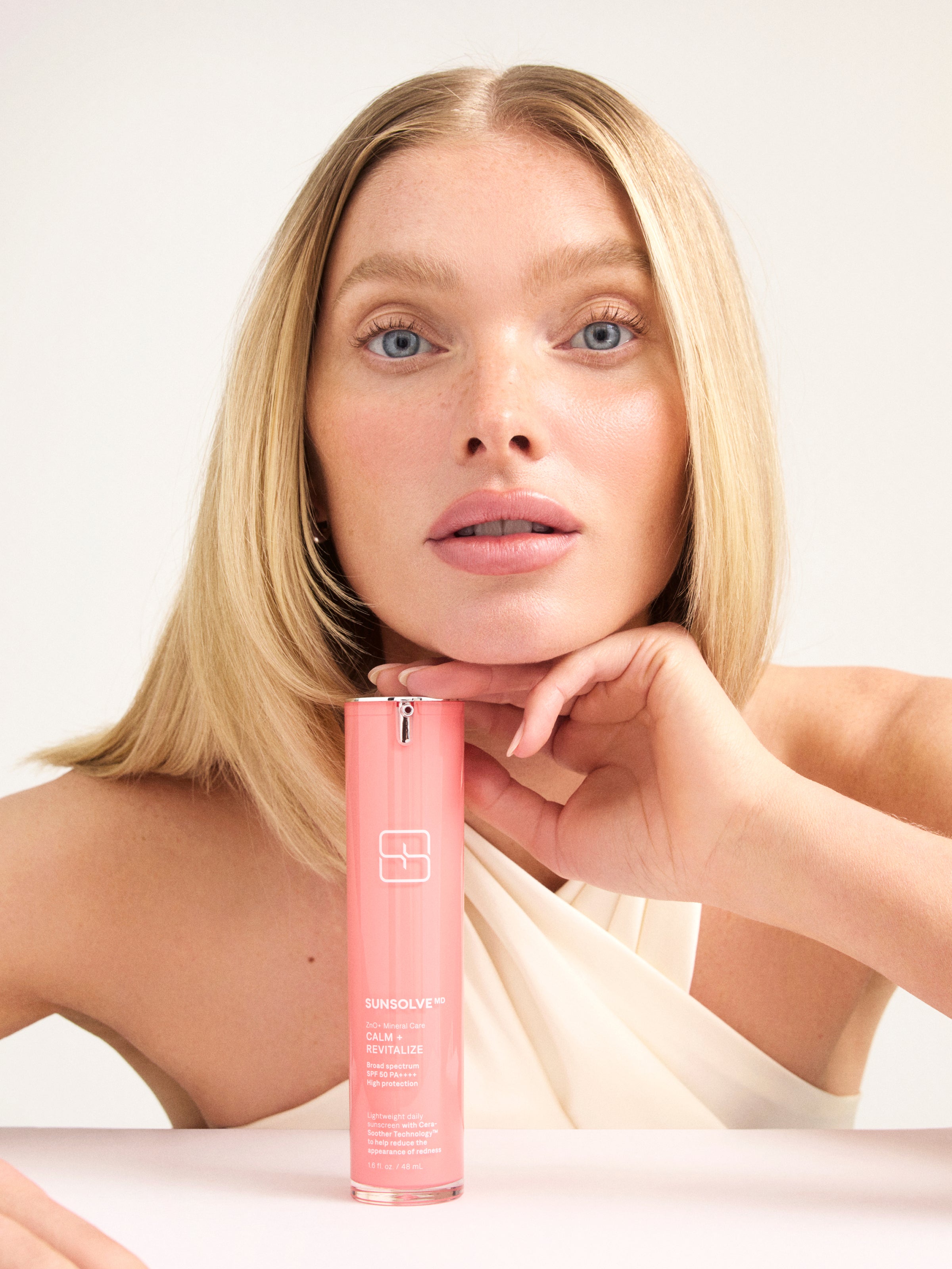 ZnO+ Mineral Care CALM + REVITALIZE SPF50